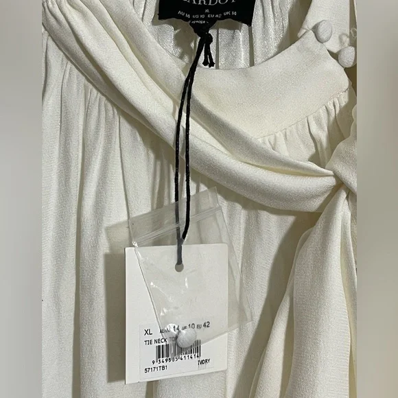 Bardot Viscose Tie Neck Sleeveless Blouse Top in Ivory NWT Sz. XL Sz. X-Large - Picture 11 of 13